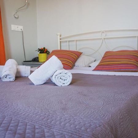 Aphrodite Art Hotel Aegina Ngoại thất bức ảnh